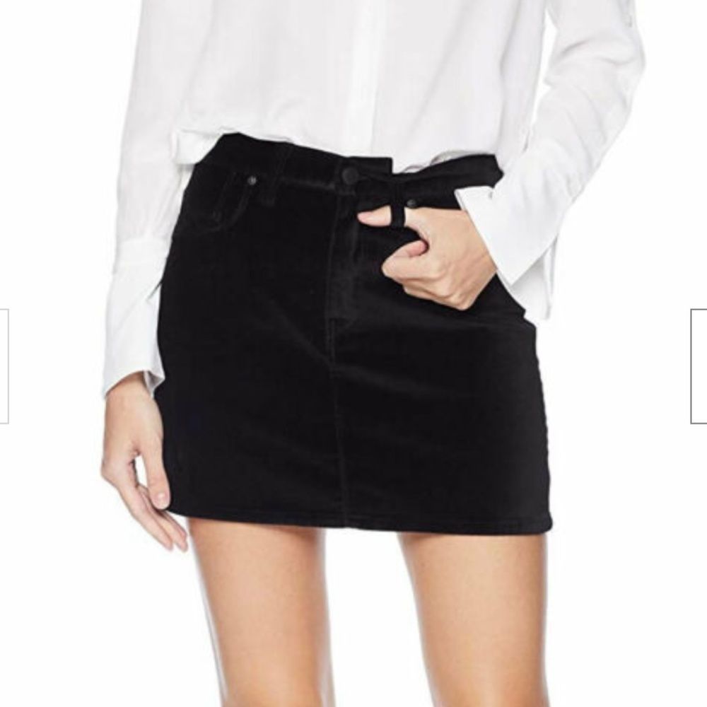 Hudson Jeans The Viper Black Velvet Mini Skirt